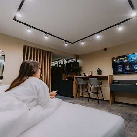 Hotel Auris سيغيد المظهر الخارجي الصورة