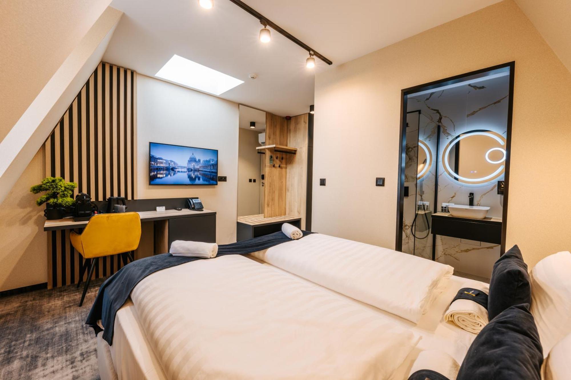 Hotel Auris سيغيد المظهر الخارجي الصورة