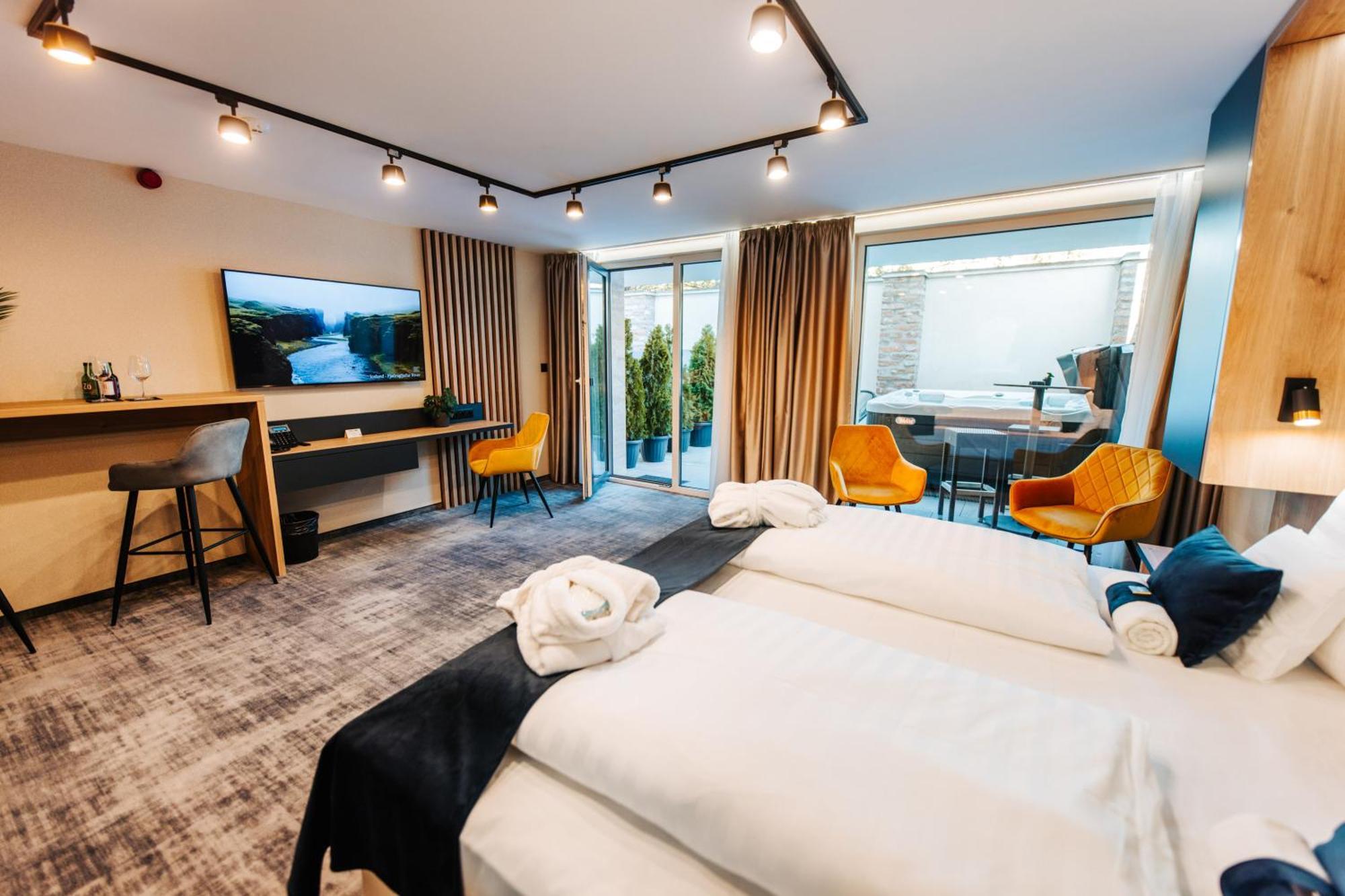 Hotel Auris سيغيد المظهر الخارجي الصورة