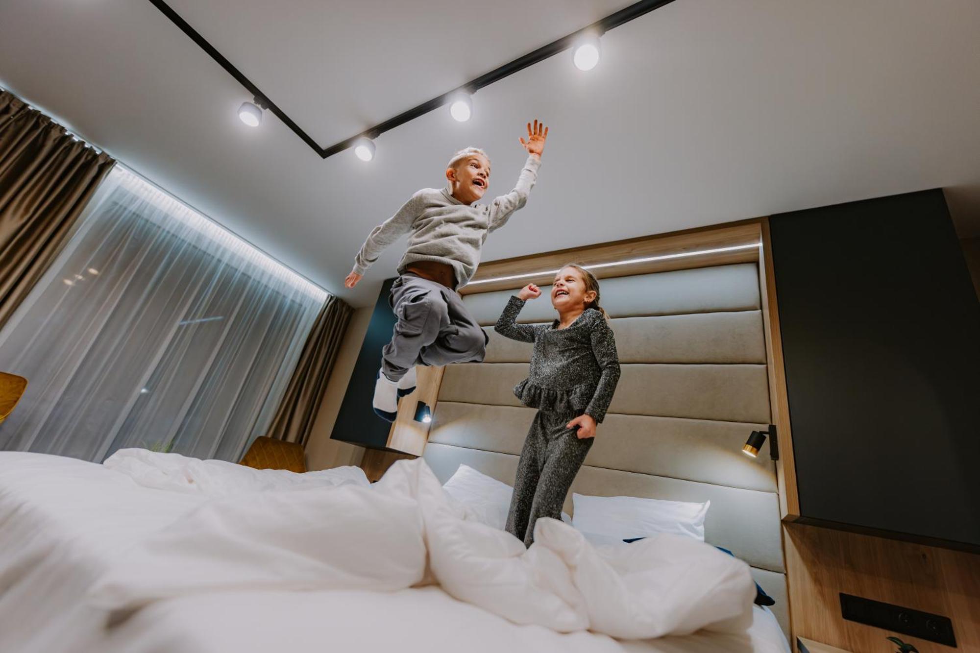 Hotel Auris سيغيد المظهر الخارجي الصورة