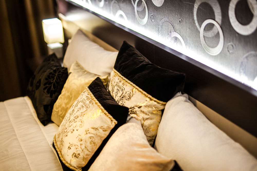 Hotel Auris سيغيد المظهر الخارجي الصورة